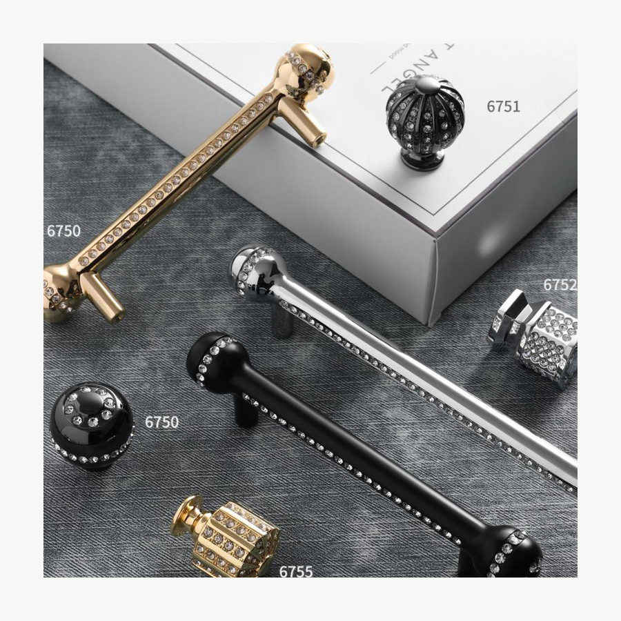 Full-Crystal Pull - Crystal & Ceramic Pulls