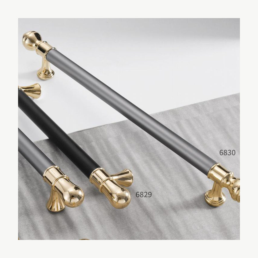 Two-Tone Bar Pull - Aluminum + Zinc Alloy Pulls
