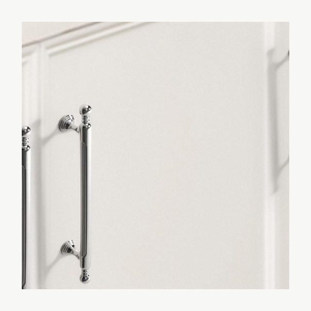 Long Bar Pull - Zinc Alloy Pulls
